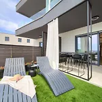 Diamar With Seaview Apartment *